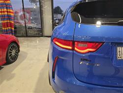 جاگوار F-Pace